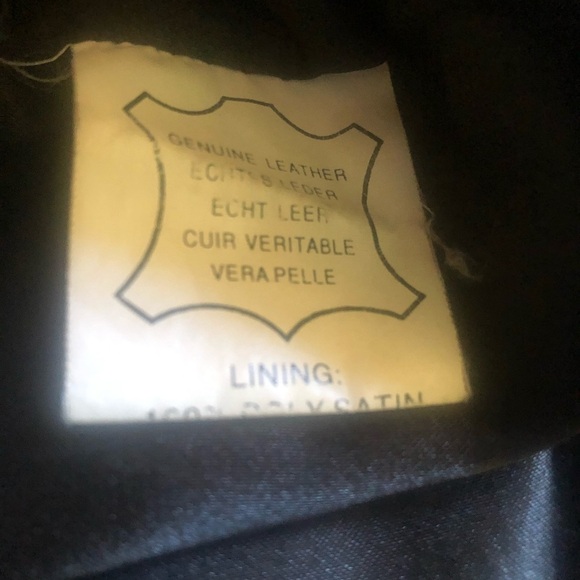 Men’s vintage Genuine Black Leather Vest SizeLarge in Excellent Used Co… - Picture 4 of 5